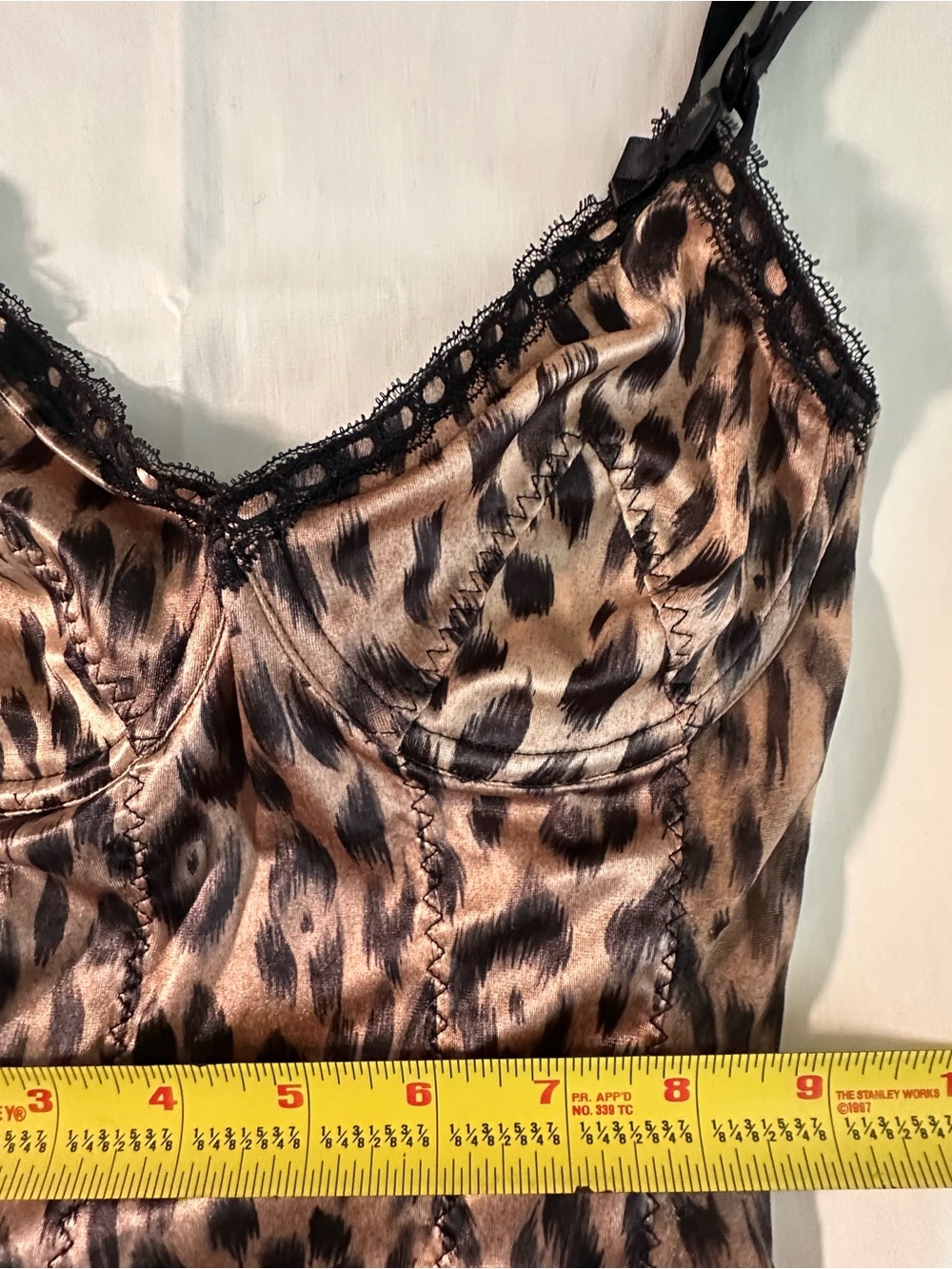 Victoria's Secret Leopard-Print Satin Chemise sexy, lace, witchy fetish Y2K - Picture 6 of 11